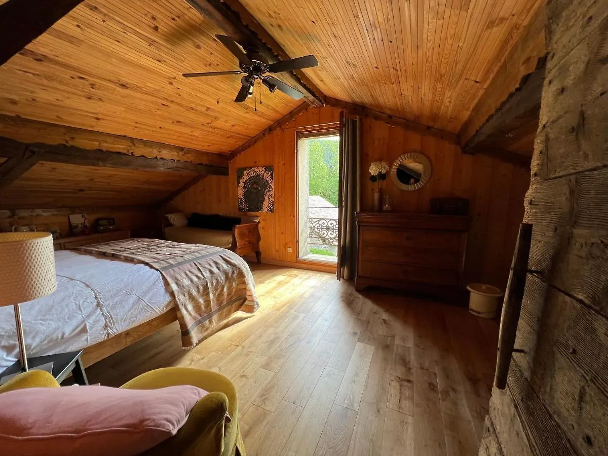 Les Granges De L'Eblouaz Bed & Breakfast Saint-Rambert-en-Bugey 0*,  France